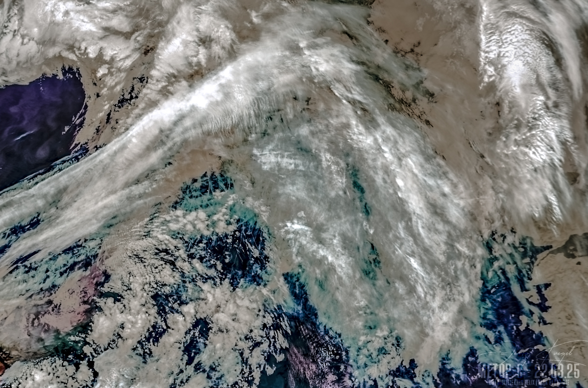3.25 NOAA19 avhrr 3 AVHRR 3b45 IR False Color d1